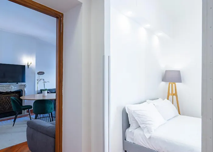 Piazza Navona Elegant And Central Three-Room Apt