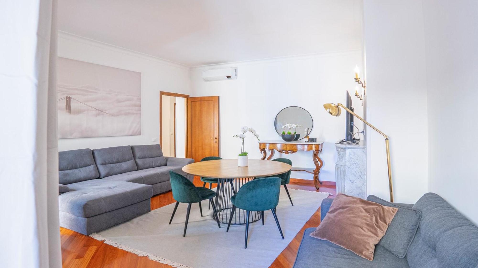 Apartment Piazza Navona Elegant And Three-room *