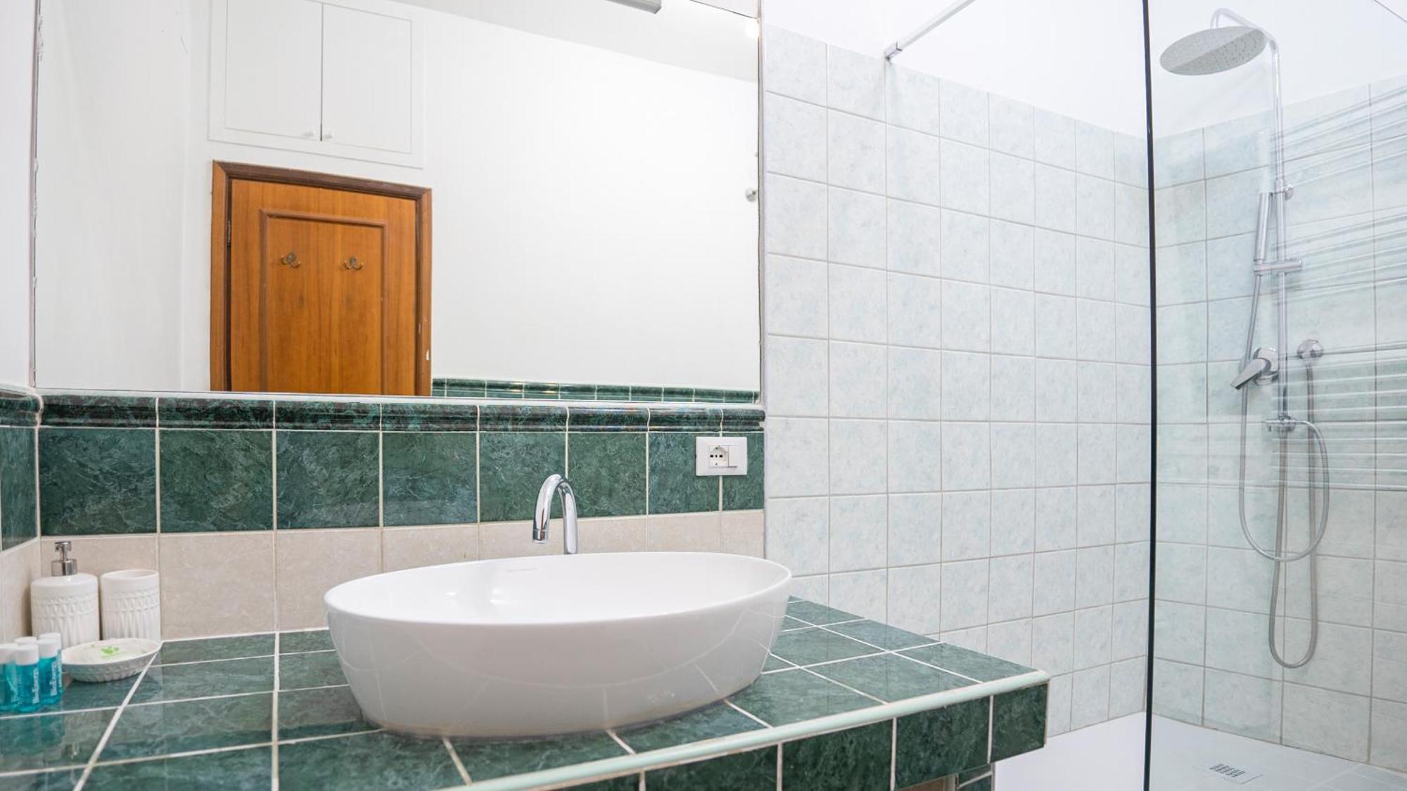 Piazza Navona Elegant And Three-room Apartment Rome